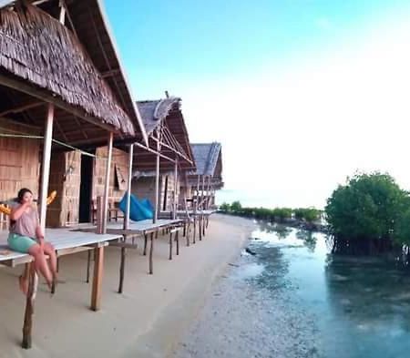 Mawar Homestay Besir Eksteriør bilde